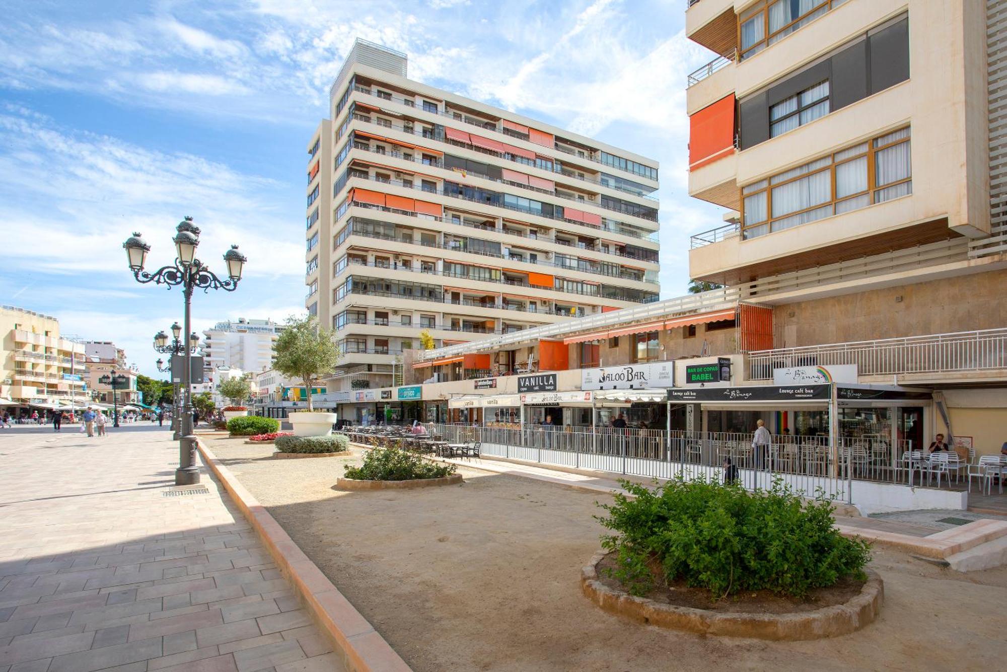 Precioso Apartamento Con Terraza En La Nogalera By Rent Me Τορρεμολίνος Εξωτερικό φωτογραφία